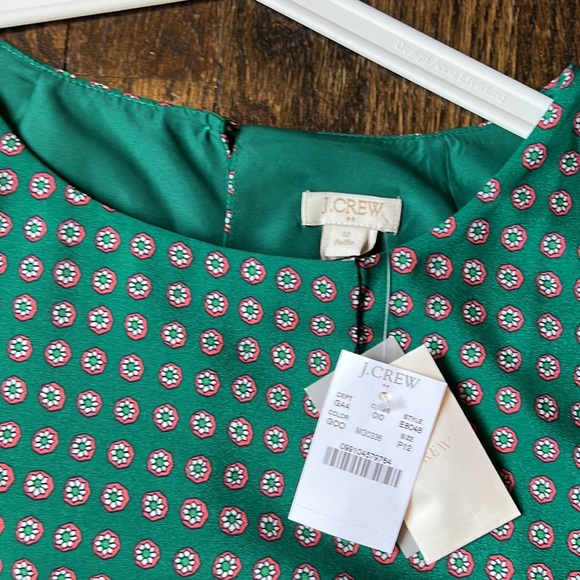 Green patterned dress - Picture 2 of 3